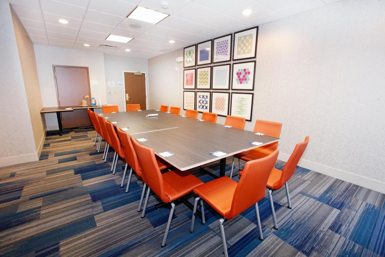 Holiday Inn Express Hotel & Suites Bethlehem Airport/Allentown Area By Ihg Zewnętrze zdjęcie