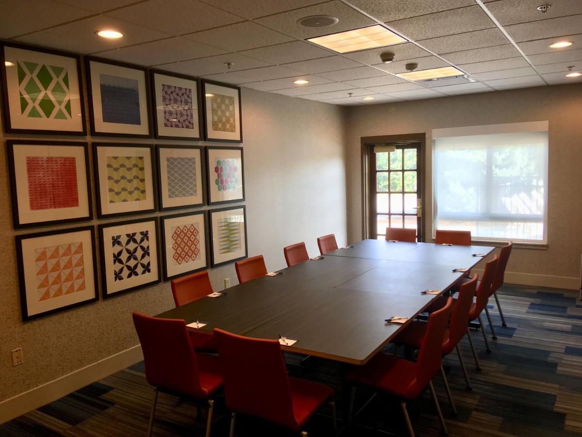 Holiday Inn Express Hotel & Suites Bethlehem Airport/Allentown Area By Ihg Zewnętrze zdjęcie
